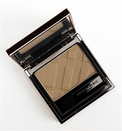 burberry khaki eyeshadow|Burberry shell eyeshadow review.